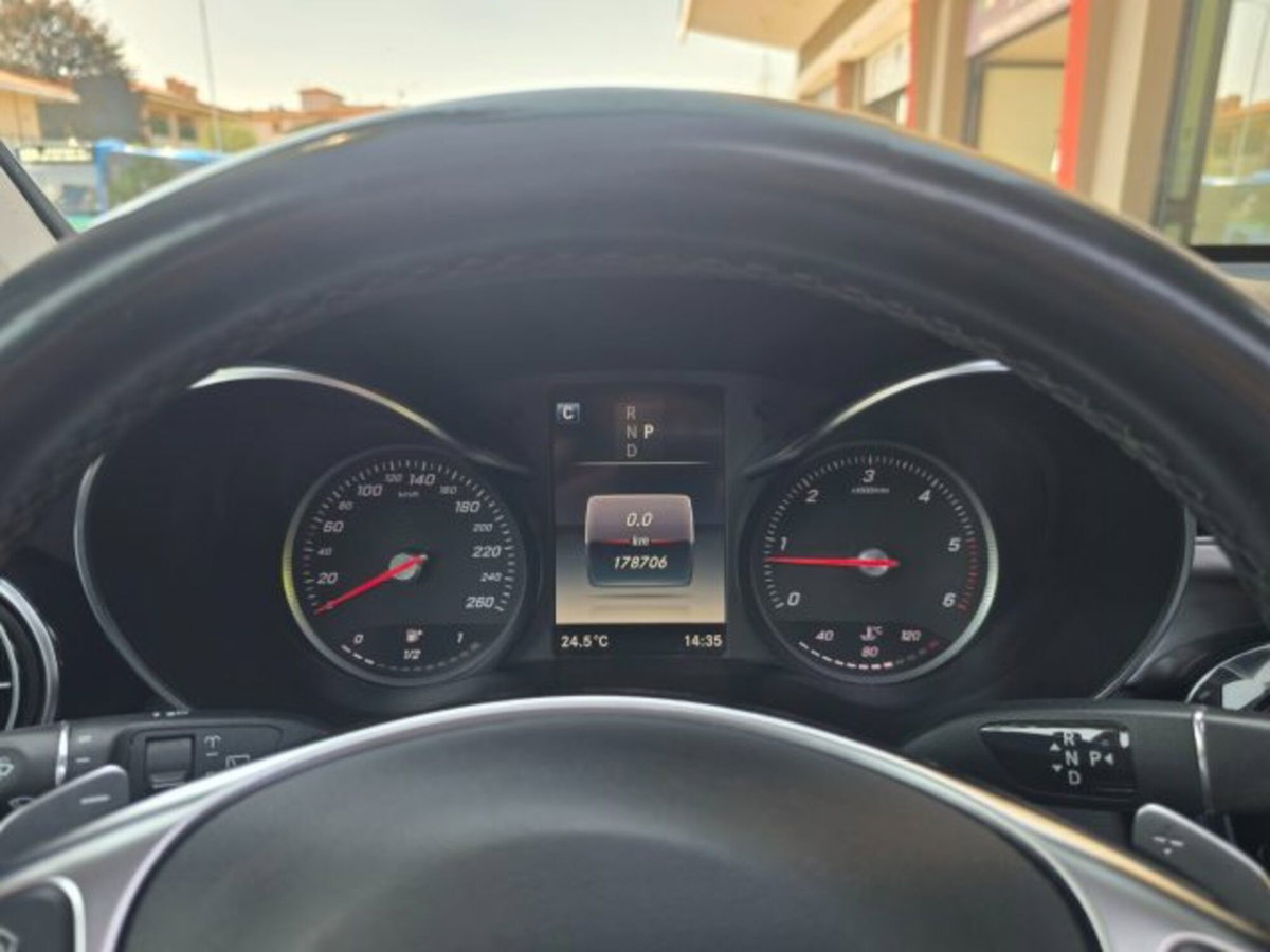 Mercedes-Benz GLC SUV 220 d 4Matic Premium (6)