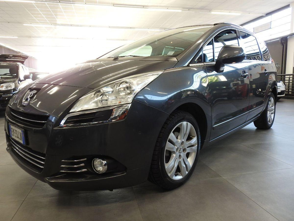 Peugeot 5008 1.6 HDi 112CV Allure