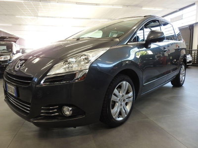 Peugeot 5008 1.6 HDi 112CV Allure usata