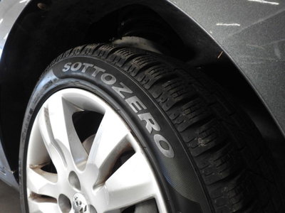 Peugeot 5008 1.6 HDi 112CV Allure (14)