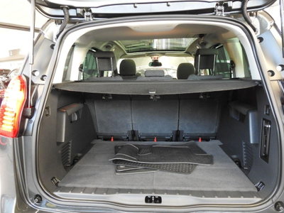 Peugeot 5008 1.6 HDi 112CV Allure (17)