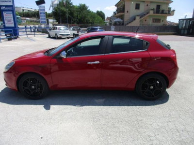 Alfa Romeo Giulietta 1.6 JTDm Giulietta 120cv (2)