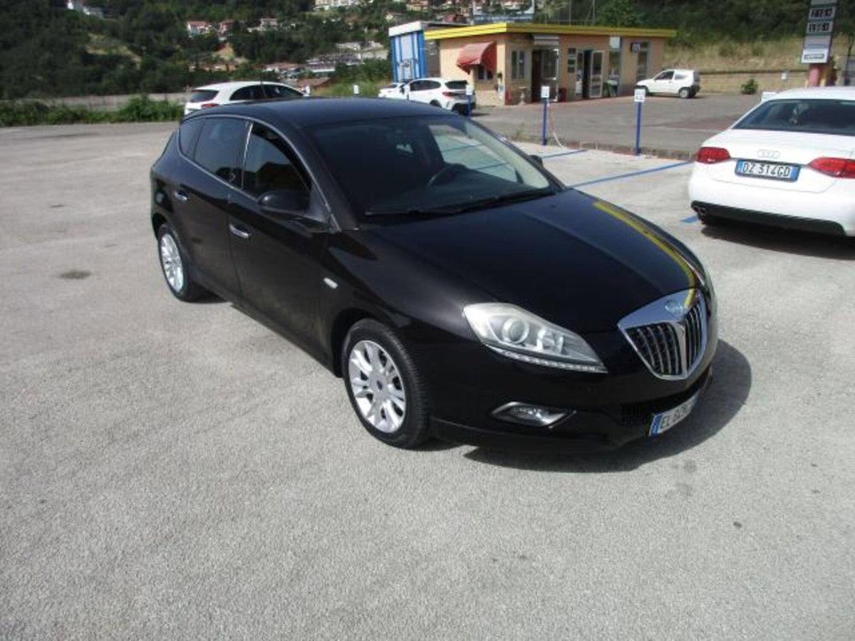 Lancia Delta 1.6 MJT DPF Oro