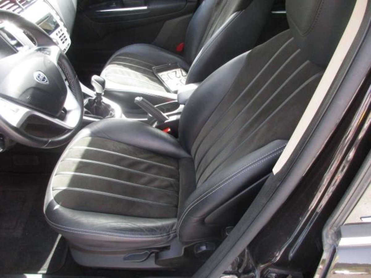 Lancia Delta 1.6 MJT DPF Oro (10)