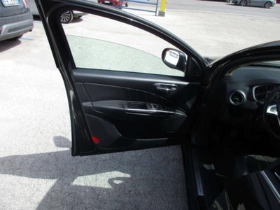 Lancia Delta 1.6 MJT DPF Oro (9)