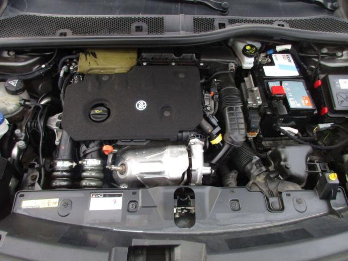 Peugeot 2008 1.2 puretech Active s&s 100cv (12)