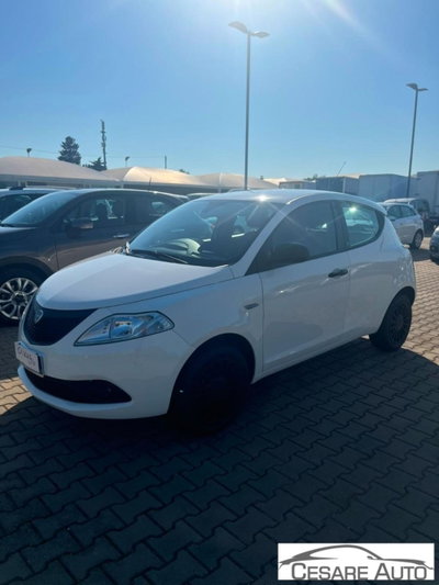 Lancia Ypsilon 1.2 69 CV 5 porte S&S Elefantino Blu (3)
