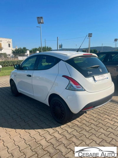 Lancia Ypsilon 1.2 69 CV 5 porte S&S Elefantino Blu (6)
