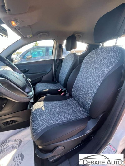 Lancia Ypsilon 1.2 69 CV 5 porte S&S Elefantino Blu (8)