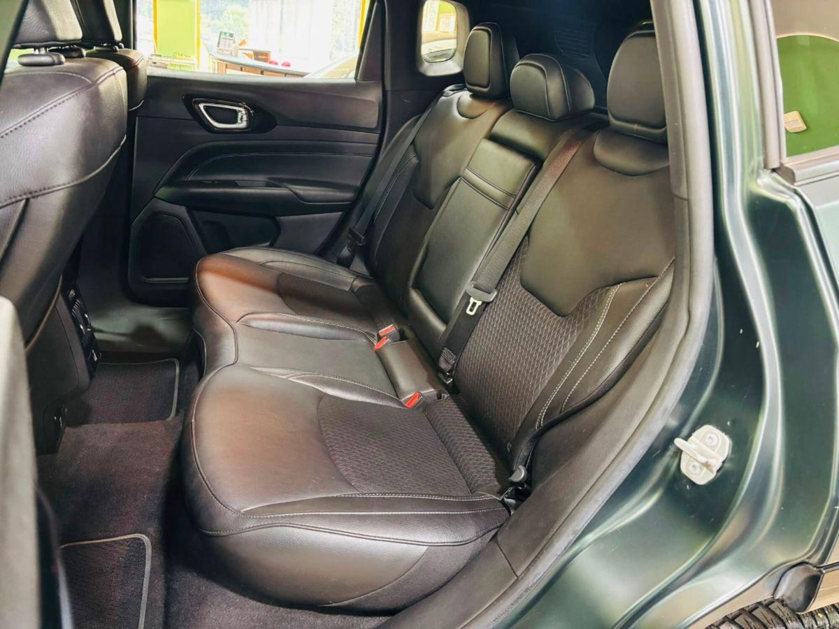 Jeep Compass 1.6 Multijet II 2WD 80° Anniversario (17)