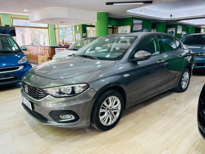 Fiat Tipo Tipo 1.6 Mjt 4 porte Easy usata