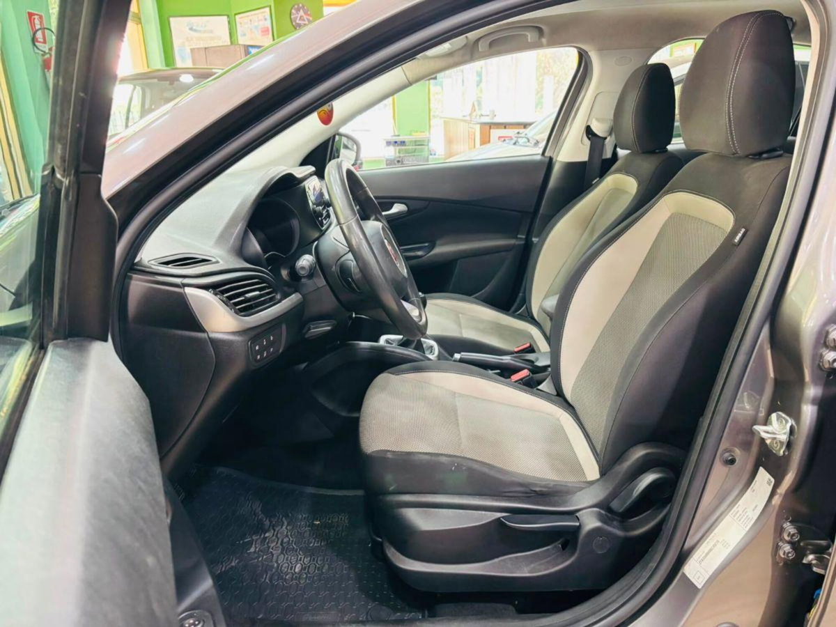 Fiat Tipo Tipo 1.6 Mjt 4 porte Easy (9)