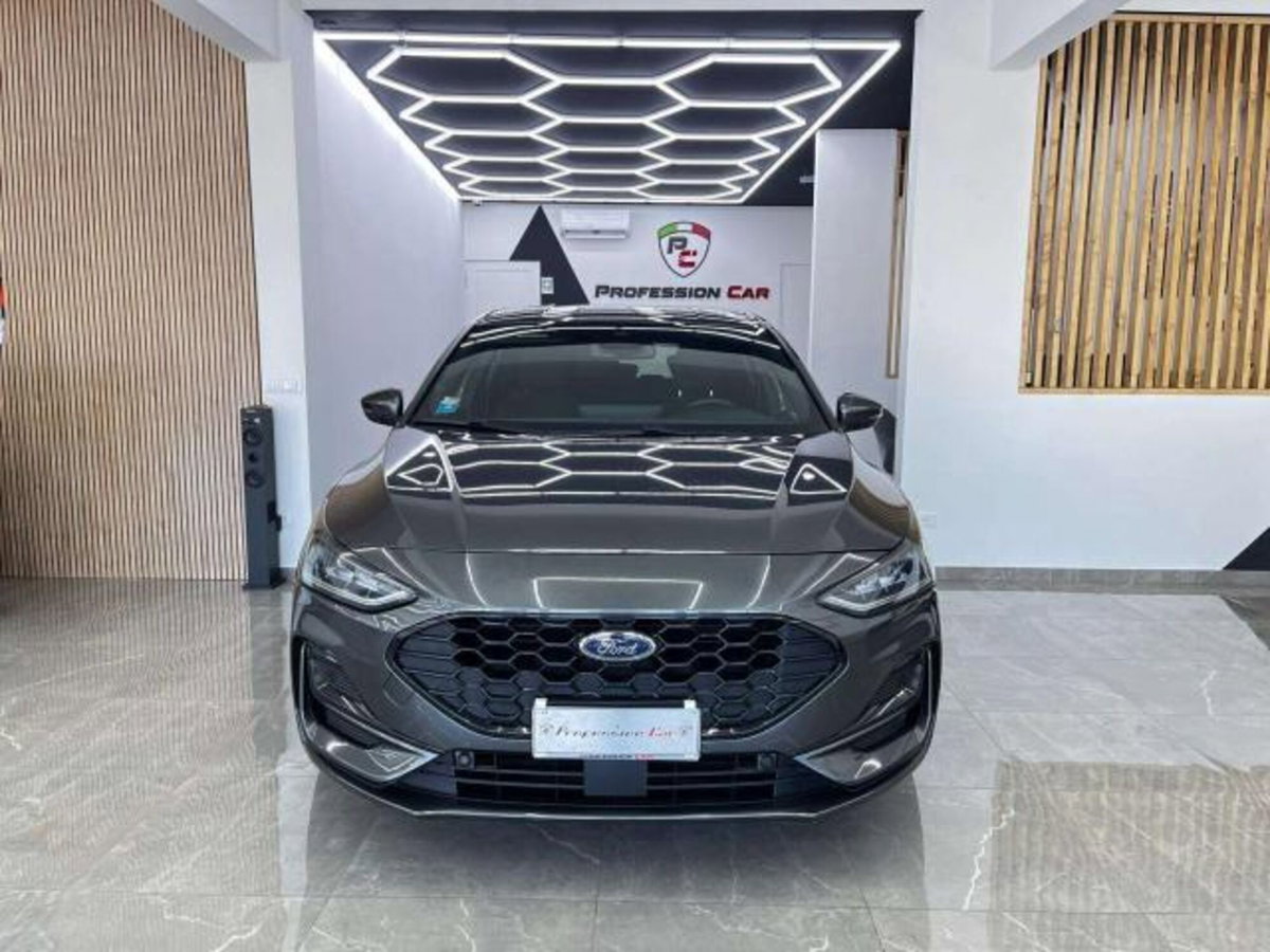 Ford Focus 1.5 ecoblue ST-Line X 115cv auto (2)