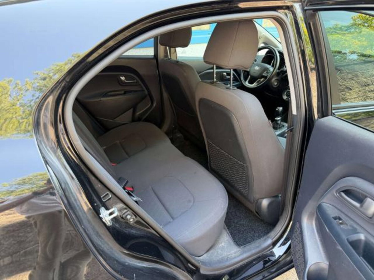 Kia Rio 1.1 CRDi 5p.S&S High Tech (10)