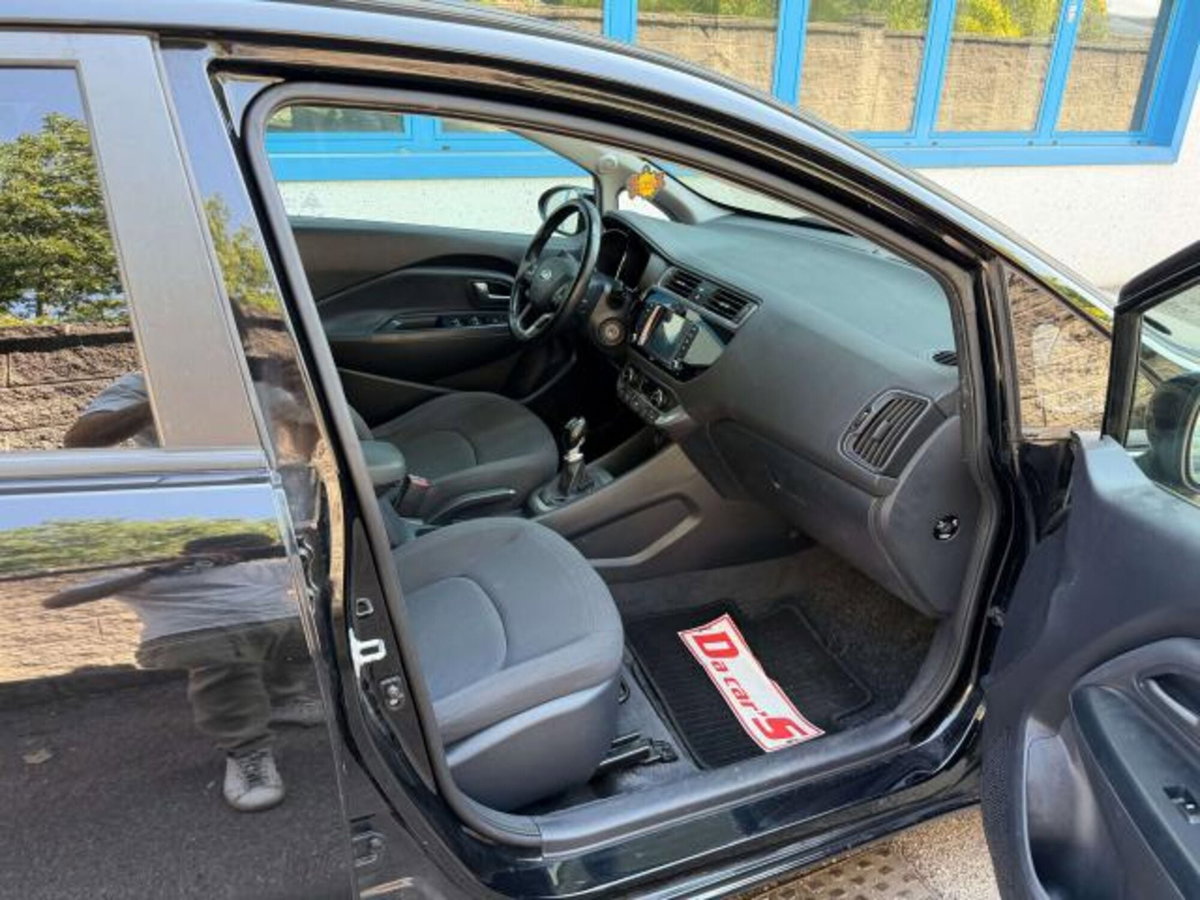 Kia Rio 1.1 CRDi 5p.S&S High Tech (8)