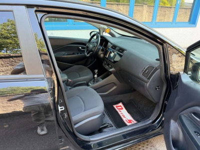 Kia Rio 1.1 CRDi 5p.S&S High Tech (8)