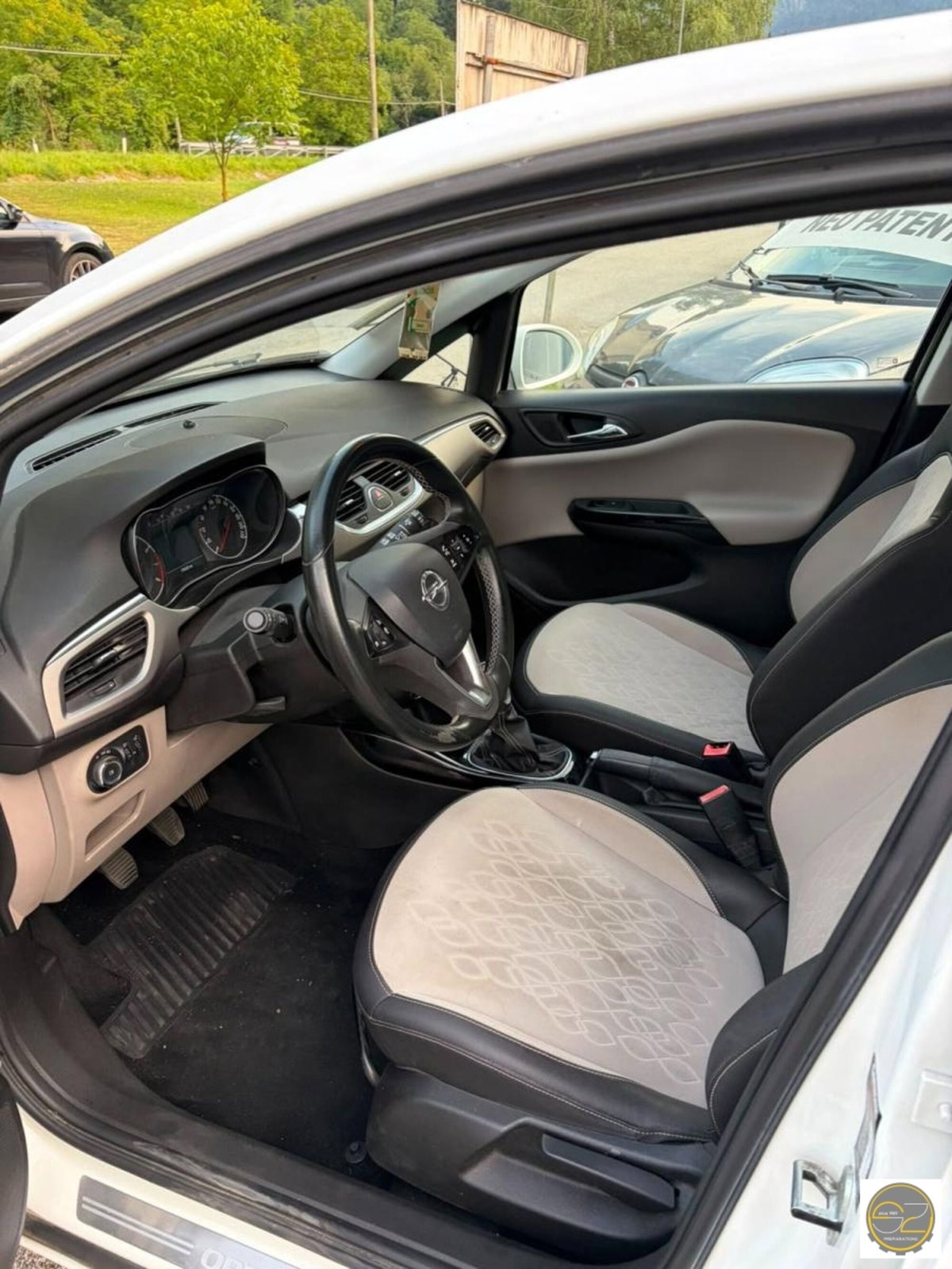 Opel Corsa 1.4 90CV 5 porte Innovation (3)