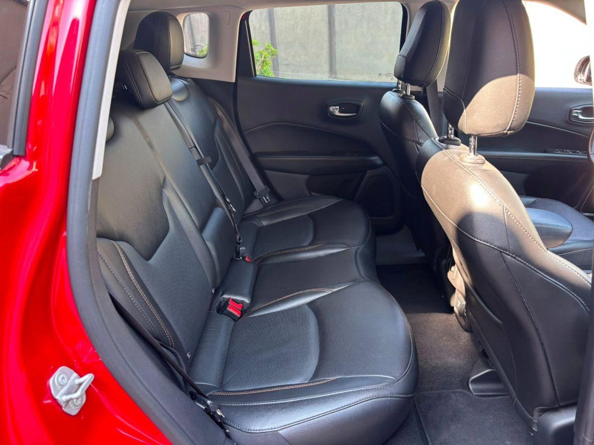 Jeep Compass 2.0 Multijet II aut. 4WD Limited (11)