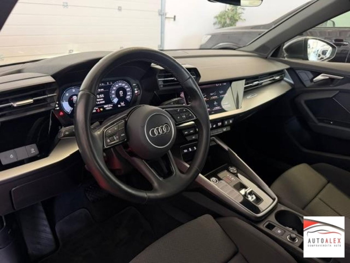 Audi A3 Sportback 30 TDI S line edition (7)