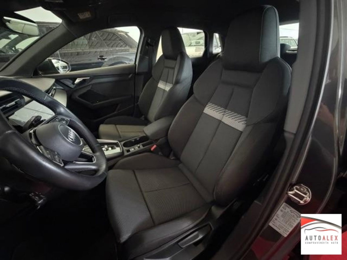Audi A3 Sportback 30 TDI S line edition (8)
