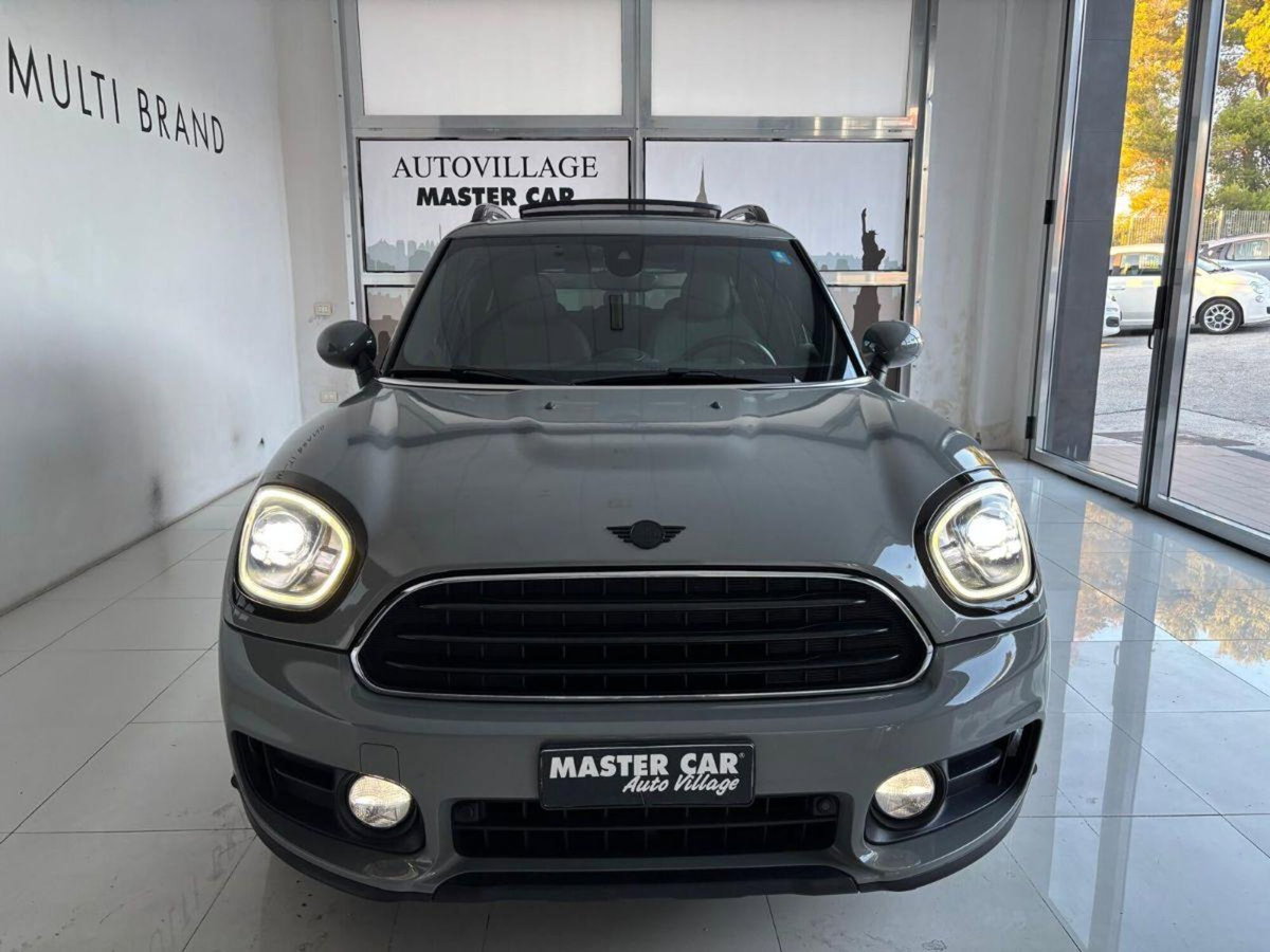 MINI Mini Countryman 1.5 One D Business Countryman (5)