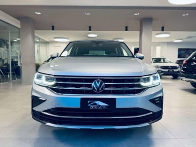 Volkswagen Tiguan 2.0 tdi Elegance 150cv dsg (2)