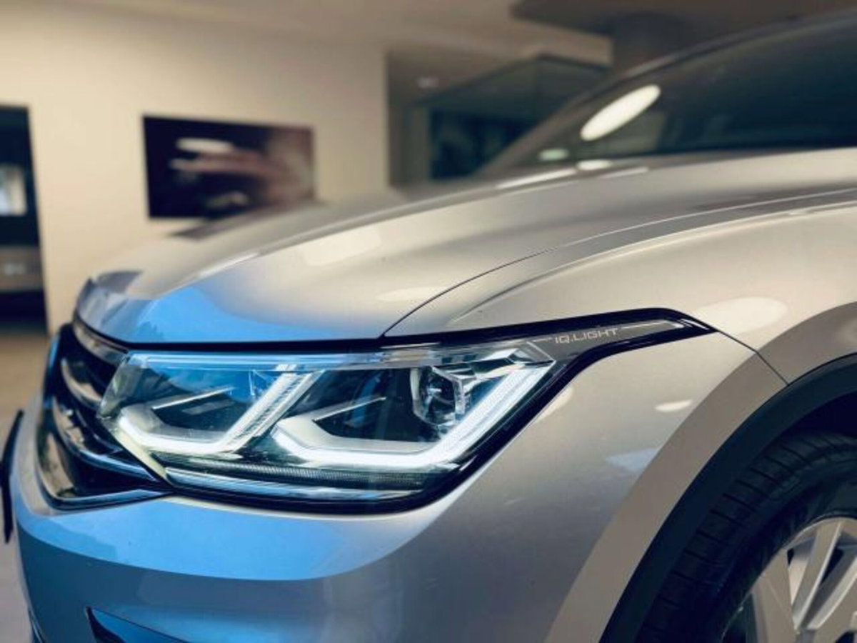 Volkswagen Tiguan 2.0 tdi Elegance 150cv dsg (7)