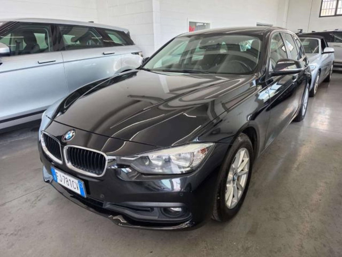 BMW Serie 3 Touring 318d  Business Advantage (3)