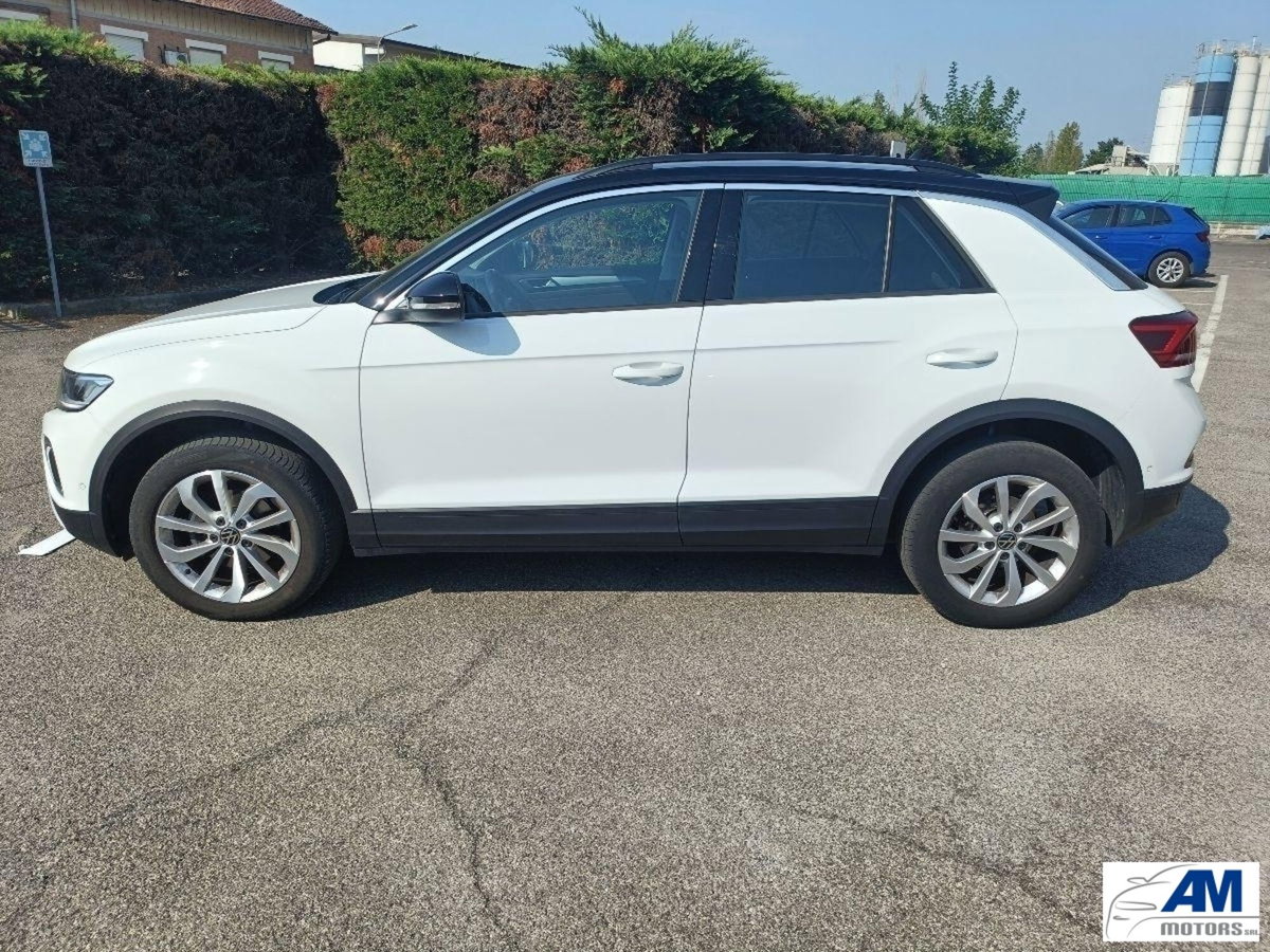 Volkswagen T-Roc 2.0 tdi Edition 115cv (8)