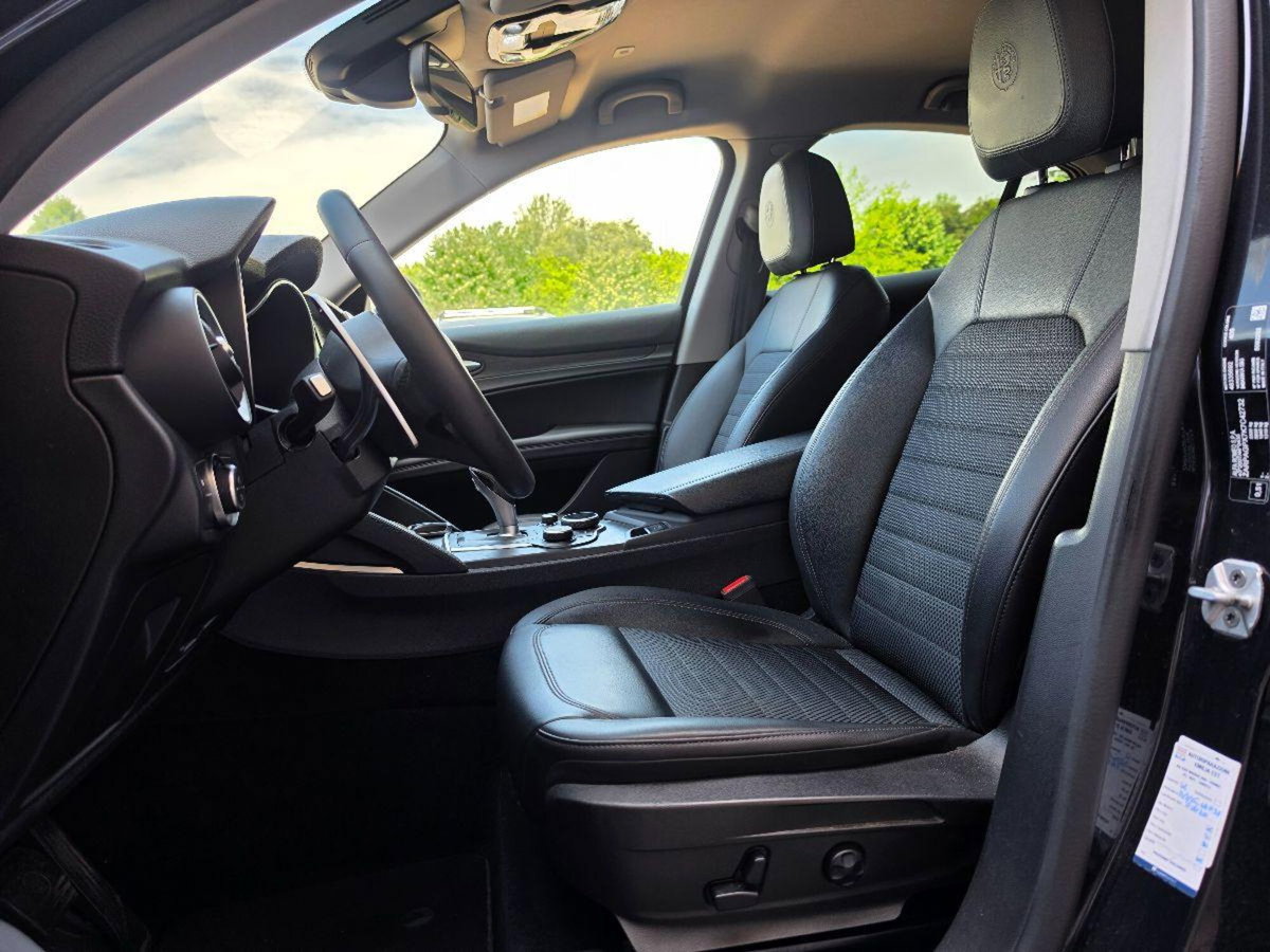 Alfa Romeo Stelvio Stelvio 2.2 Turbodiesel 190 CV AT8 RWD Sprint (14)