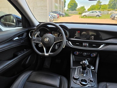 Alfa Romeo Stelvio Stelvio 2.2 Turbodiesel 190 CV AT8 RWD Sprint (17)