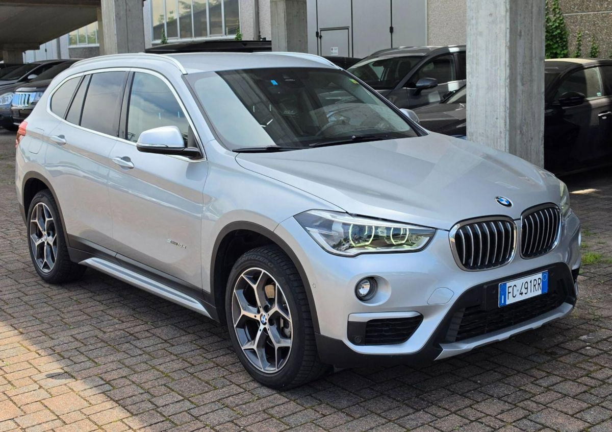 BMW X1 sDrive18d xLine Plus (6)