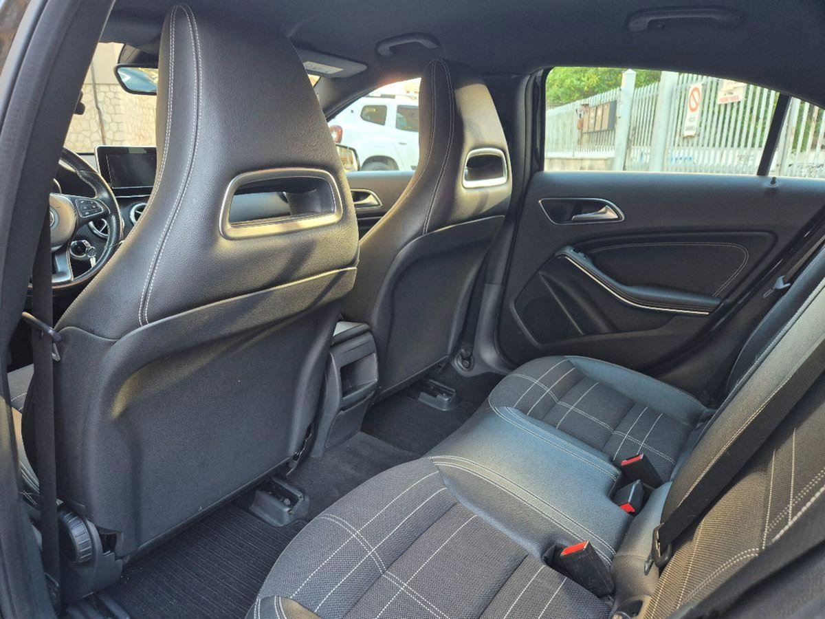 Mercedes-Benz Classe A 180 d Executive (16)