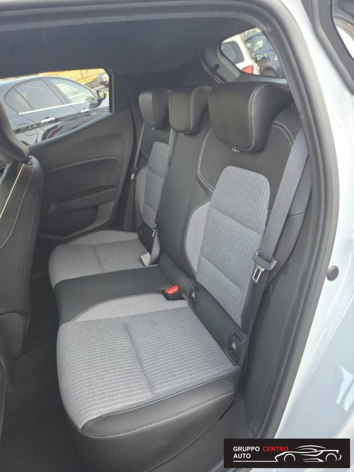 Renault Clio TCe 12V 100 CV GPL 5 porte Life (16)