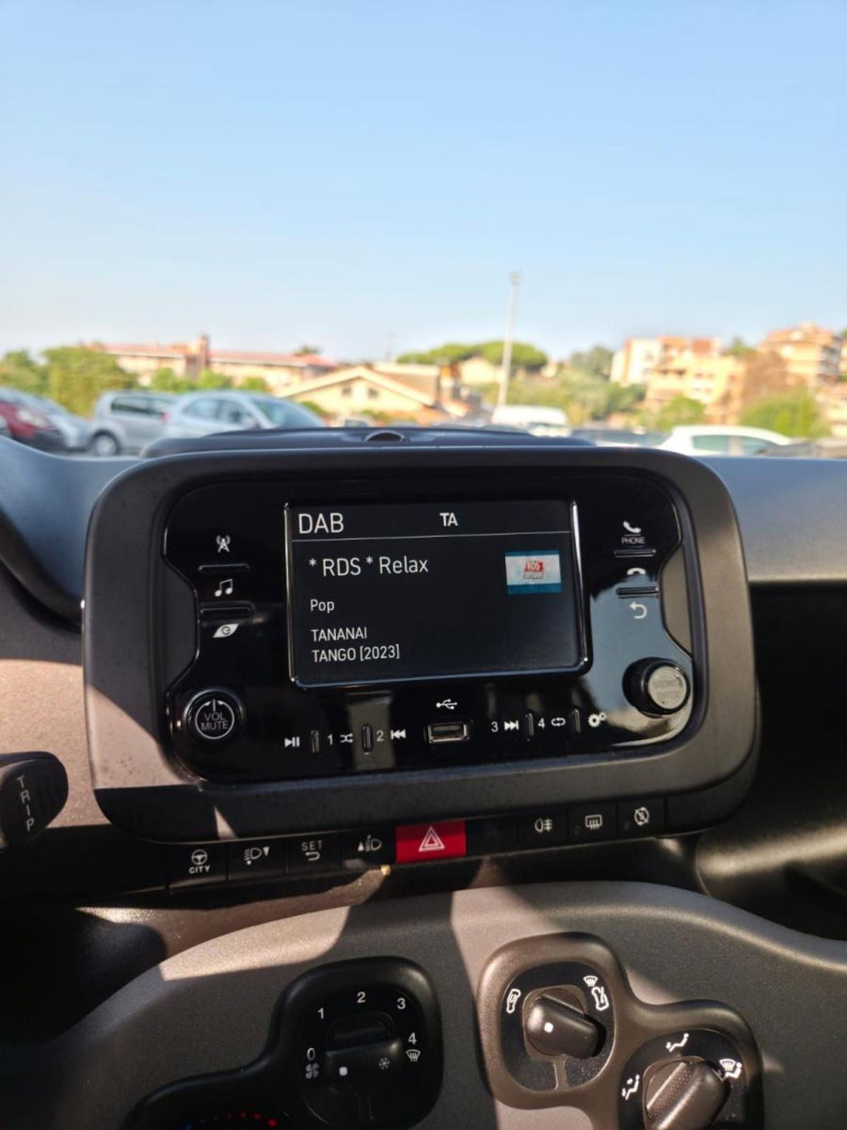 Fiat Panda 1.0 FireFly S&S Hybrid City Cross (10)