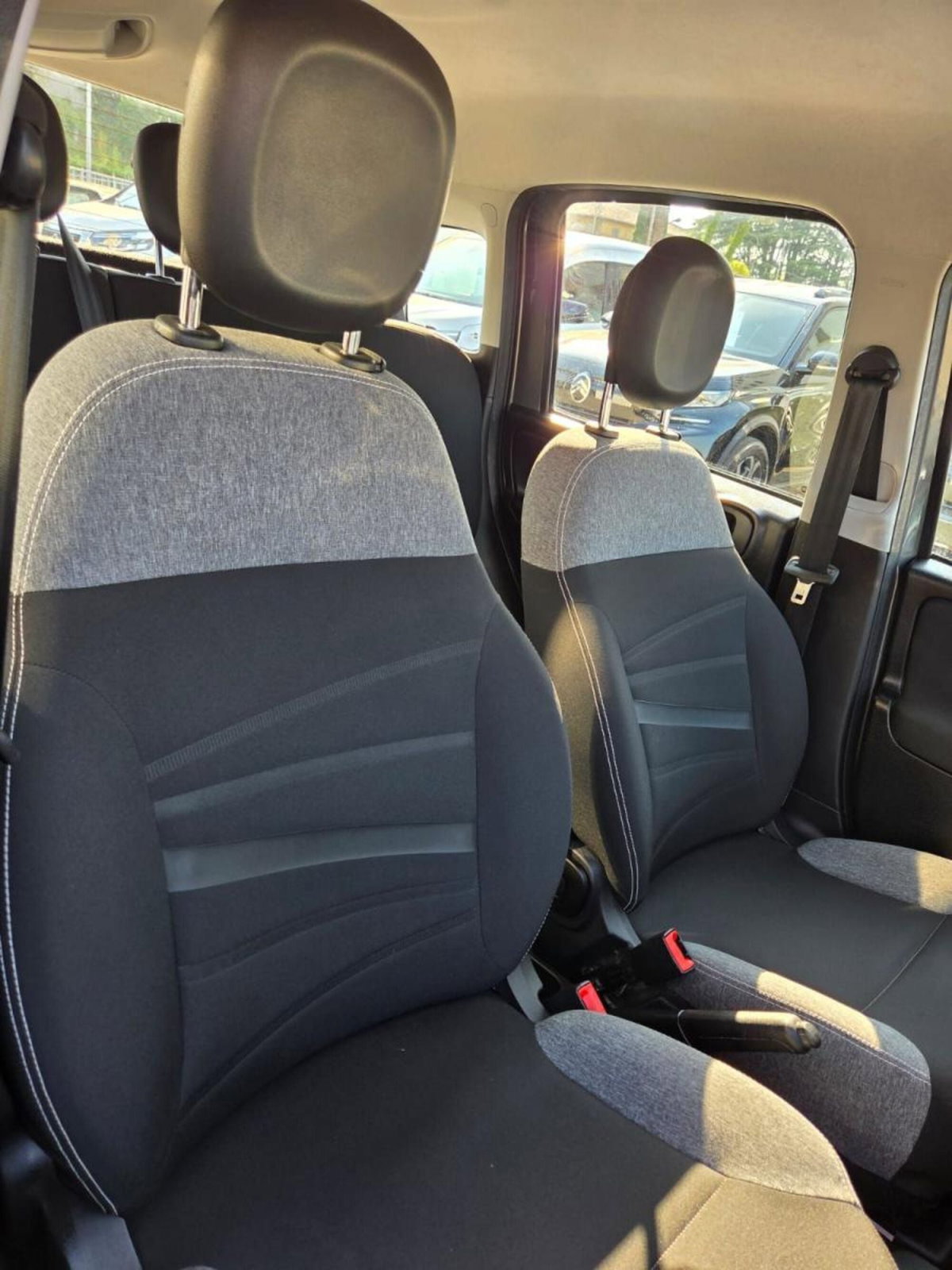 Fiat Panda 1.0 FireFly S&S Hybrid City Cross (18)