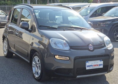Fiat Panda 1.0 FireFly S&S Hybrid City Cross (2)