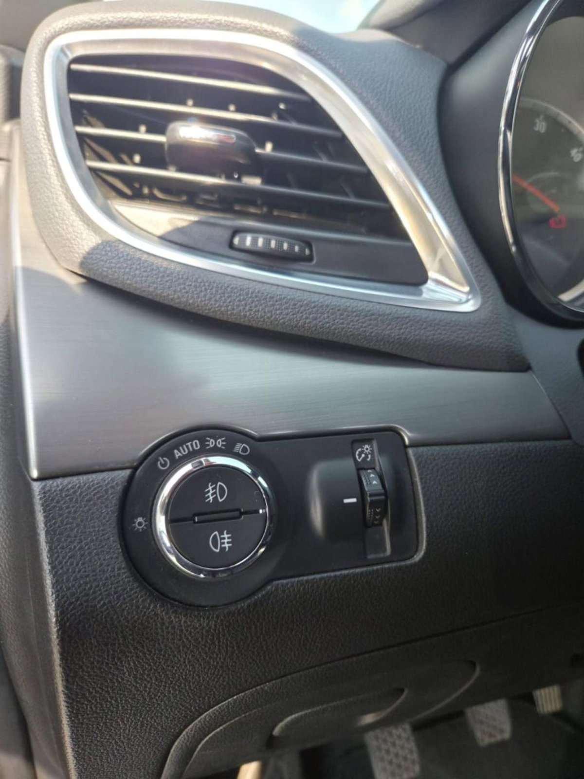 Opel Mokka 1.6 CDTI Ecotec 136CV 4x4 Start&Stop Cosmo b-Color (17)