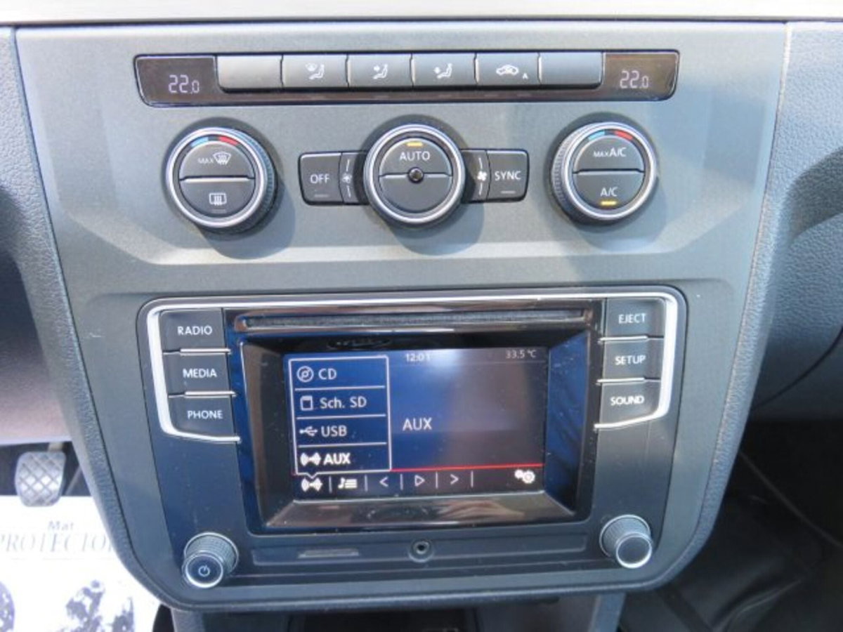 Volkswagen Caddy 1.4 TGI Trendline (8)