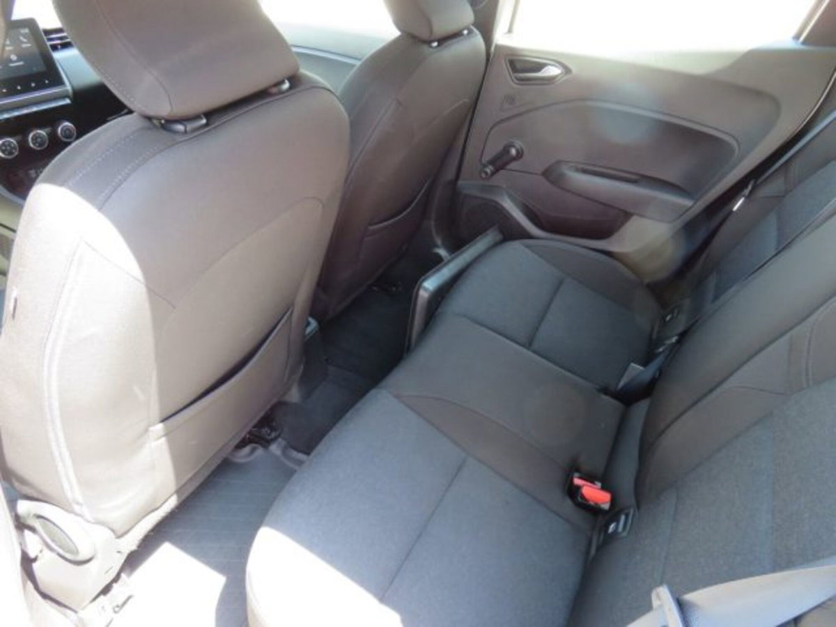 Renault Clio TCe 90 CV 5 porte Equilibre (13)