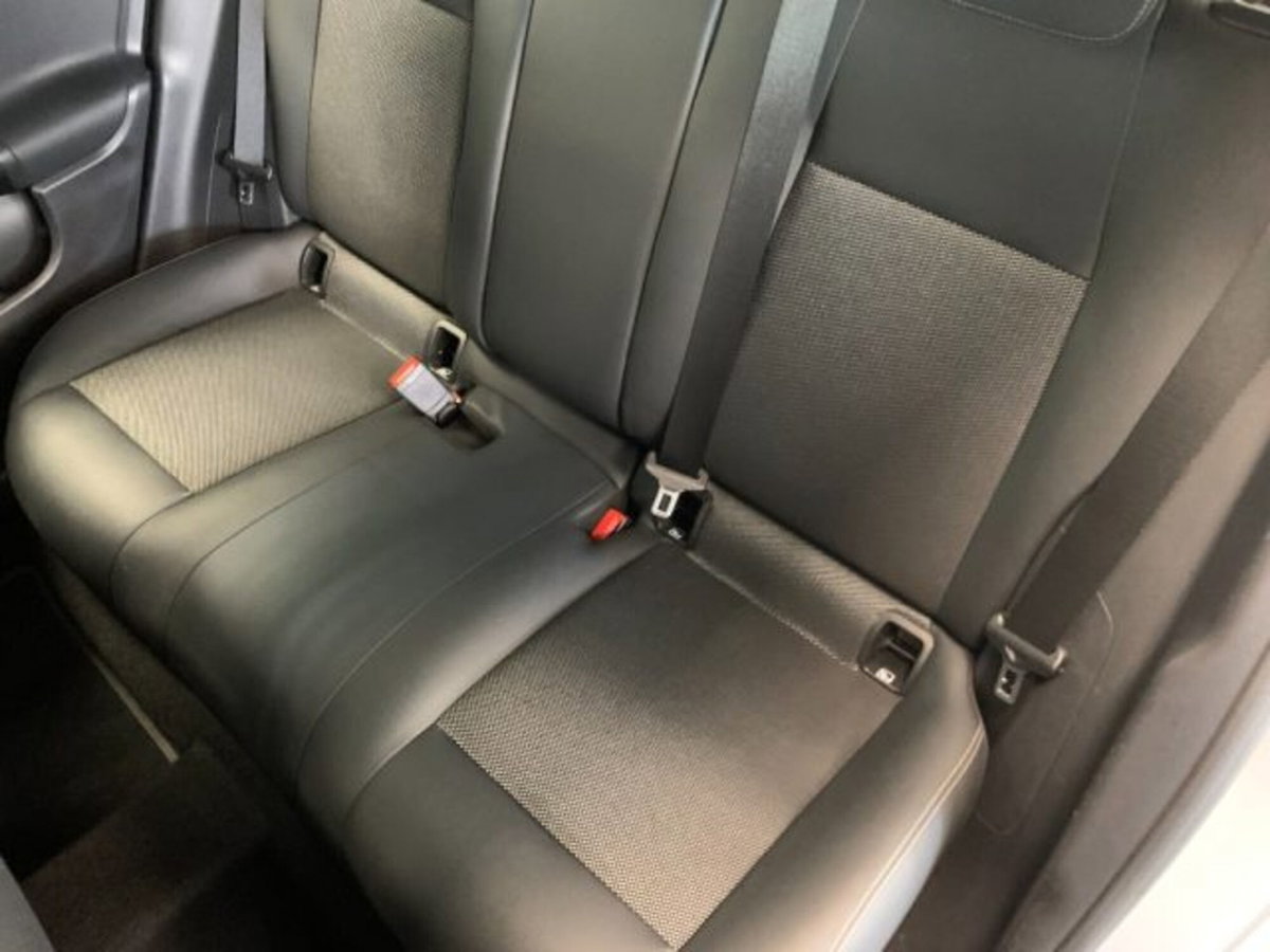 Mercedes-Benz GLA SUV 180 d Automatic Sport Plus (12)