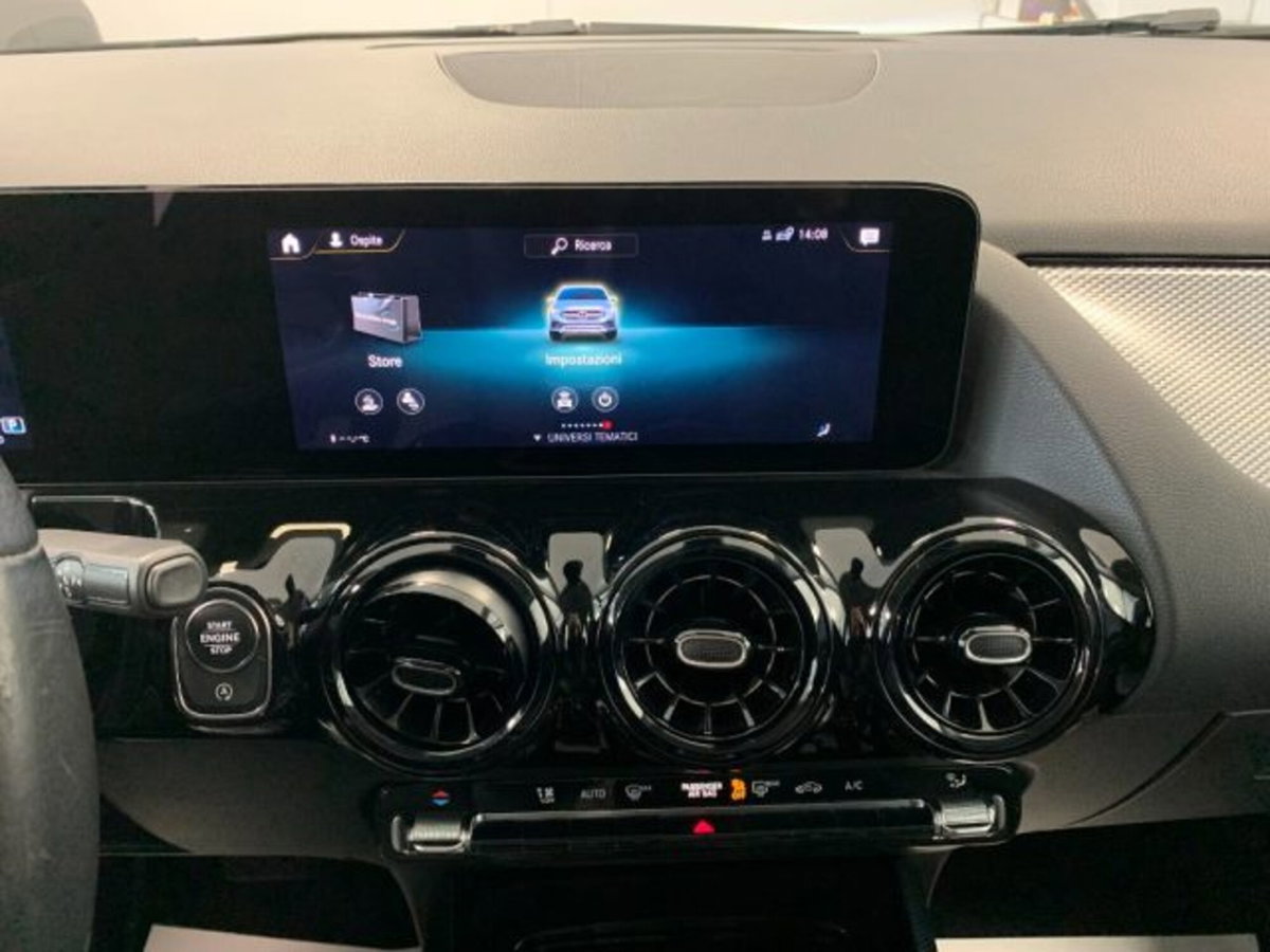 Mercedes-Benz GLA SUV 180 d Automatic Sport Plus (17)
