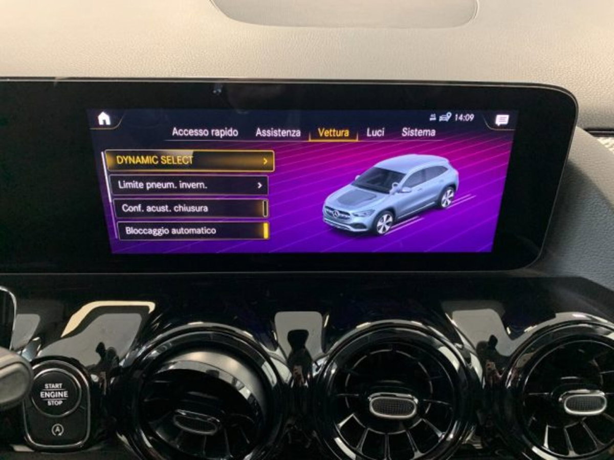Mercedes-Benz GLA SUV 180 d Automatic Sport Plus (20)