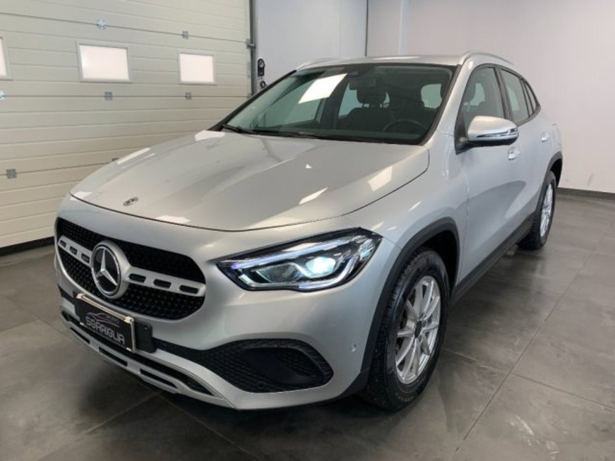 Mercedes-Benz GLA SUV 180 d Automatic Sport Plus (3)