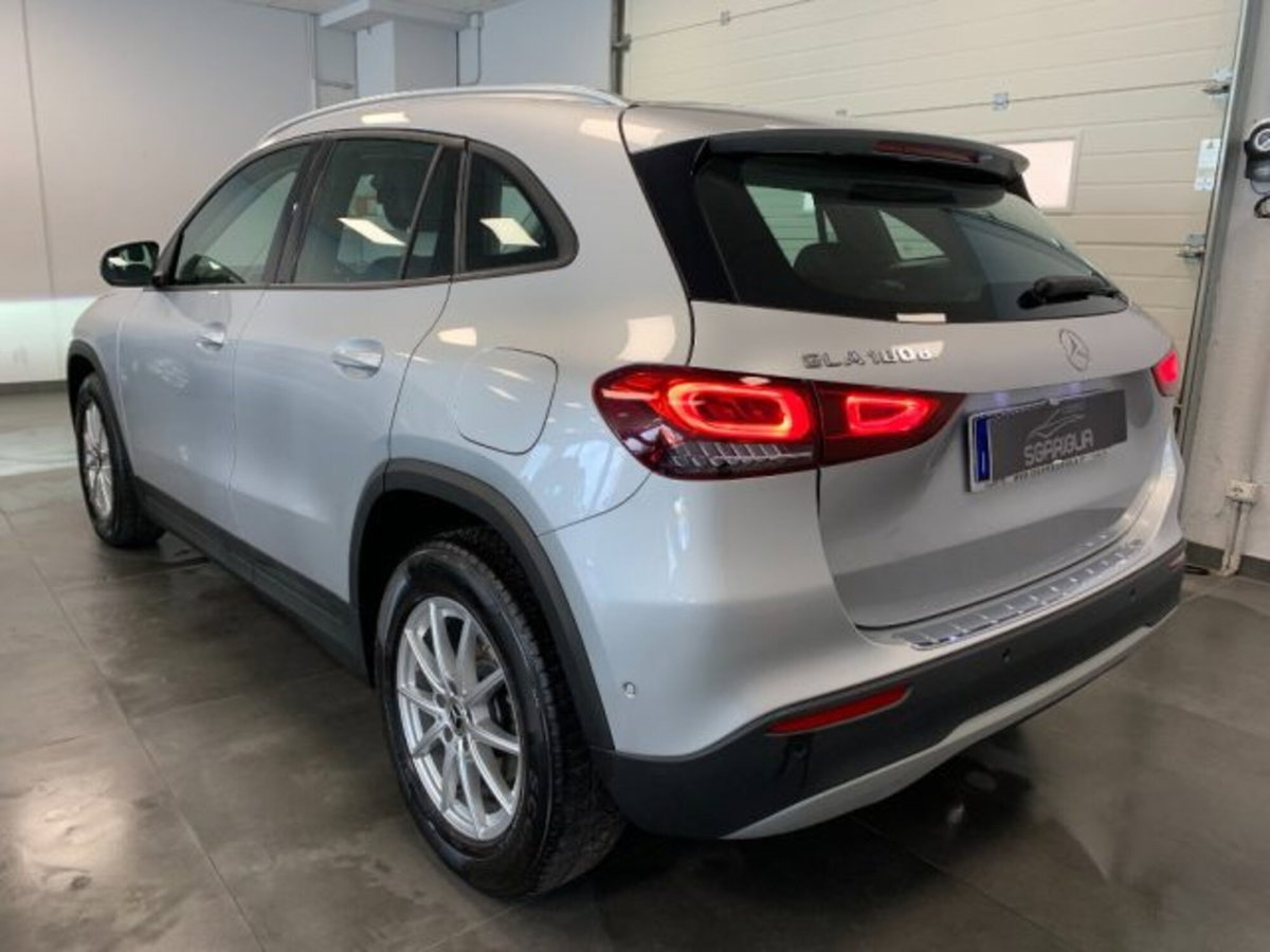 Mercedes-Benz GLA SUV 180 d Automatic Sport Plus (4)