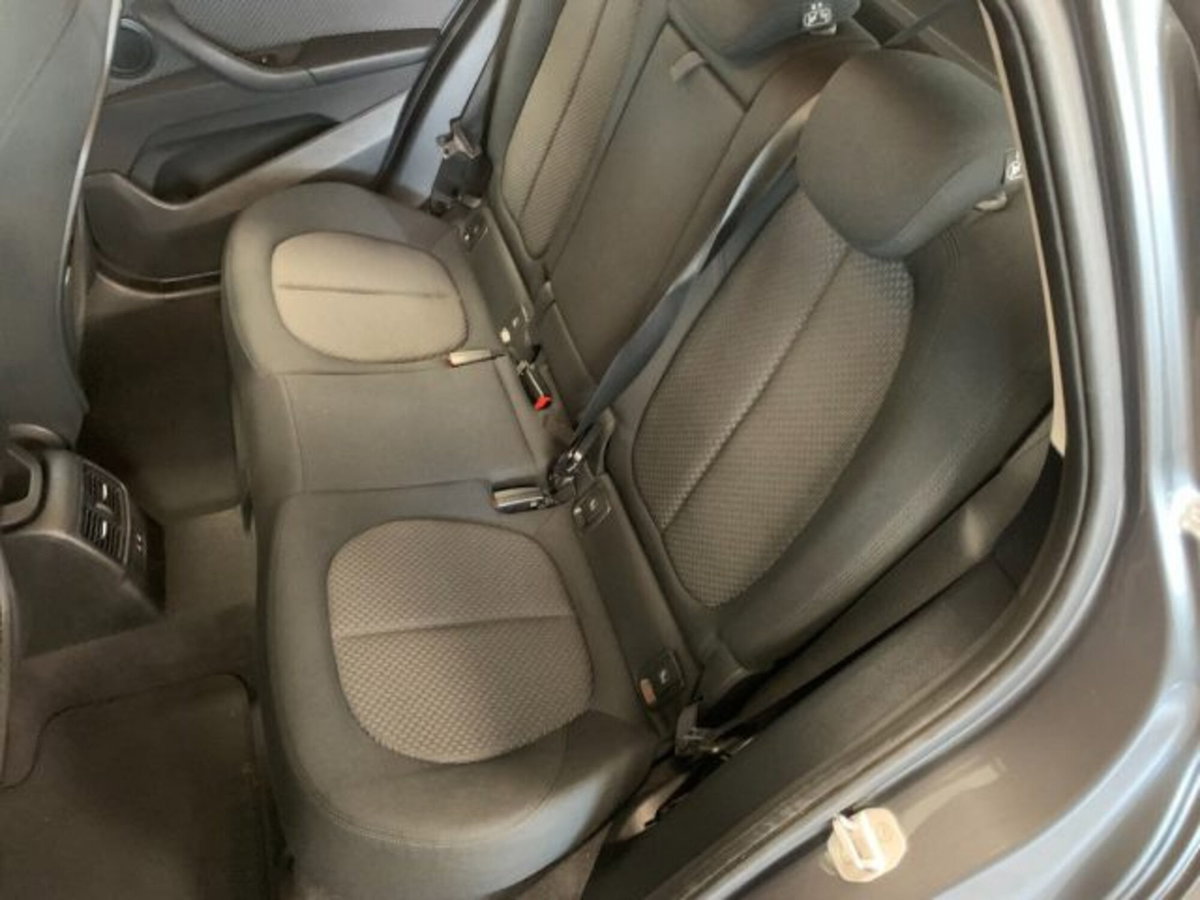 BMW X1 sDrive 18d xLine (14)