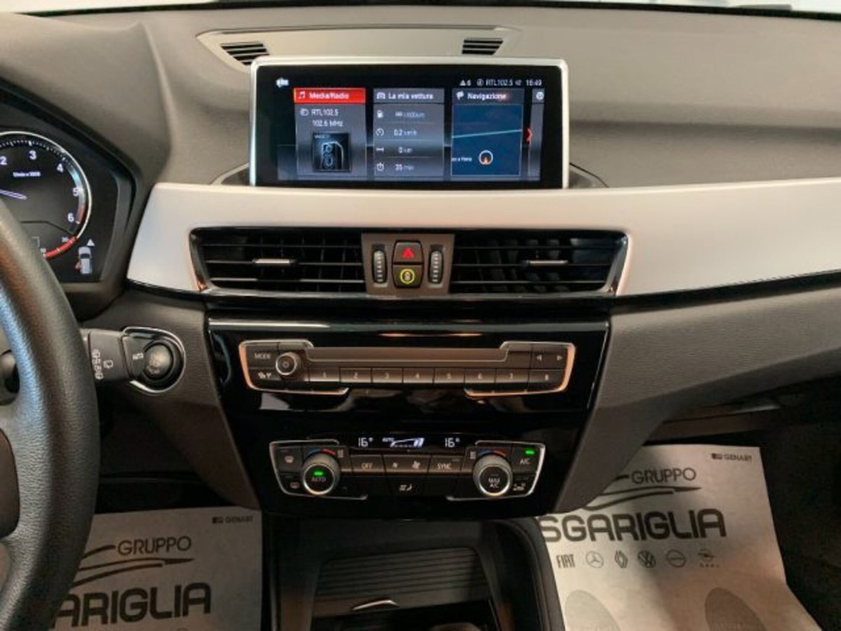 BMW X1 sDrive 18d xLine (18)