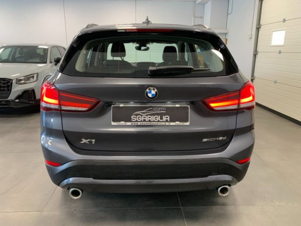 BMW X1 sDrive 18d xLine (5)