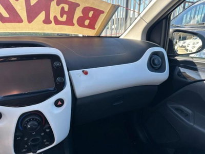 Peugeot 108 68 5 porte Allure (17)