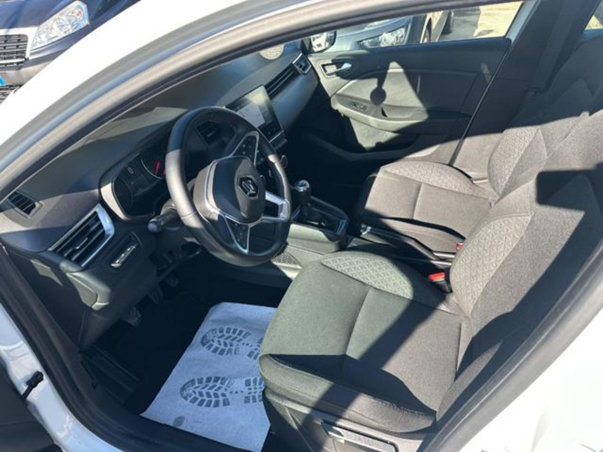 Renault Clio Blue dCi 100 CV 5 porte Business (12)